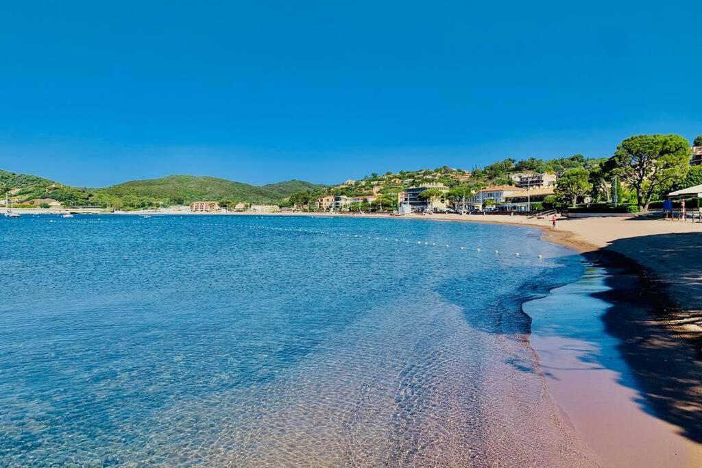 Antheor - Vue Exceptionnelle - Refait A Neuf 4 Couchages Apartman Saint-Raphaël Kültér fotó